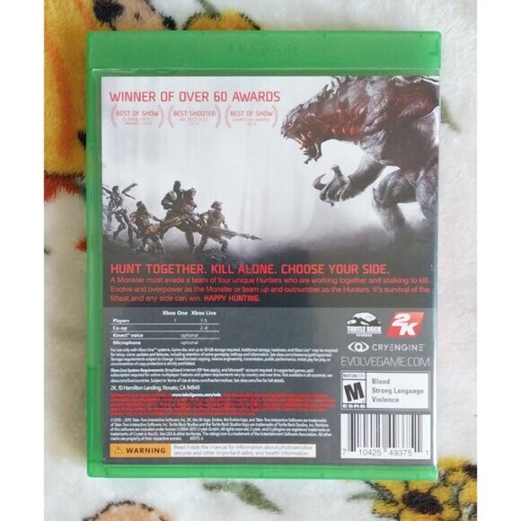 Evolve Xbox One Video Game Complete 2015 - Picture 3 of 3